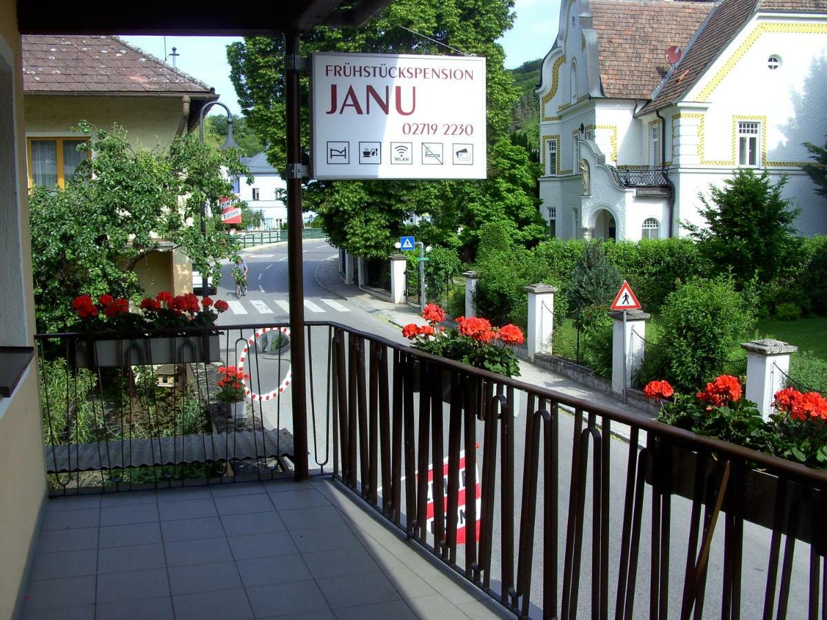 Fruehstueckspension Leopold Janu 山夫顿堡 外观 照片